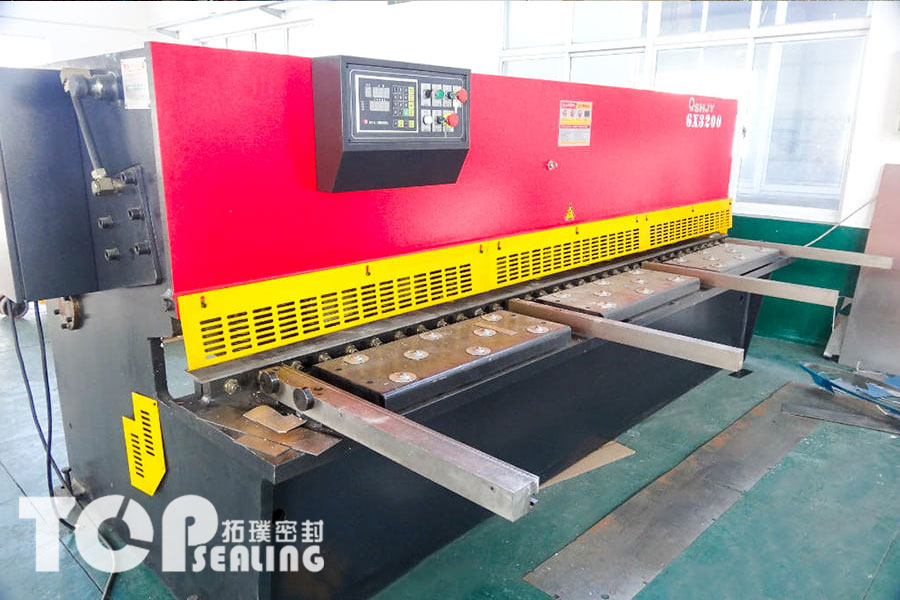 Blechschneidemaschine